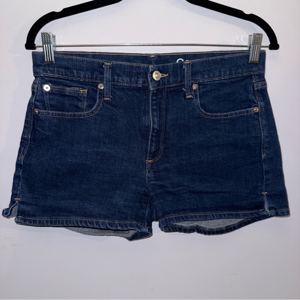 Gap authentic summer short Jean Shorts size 28R